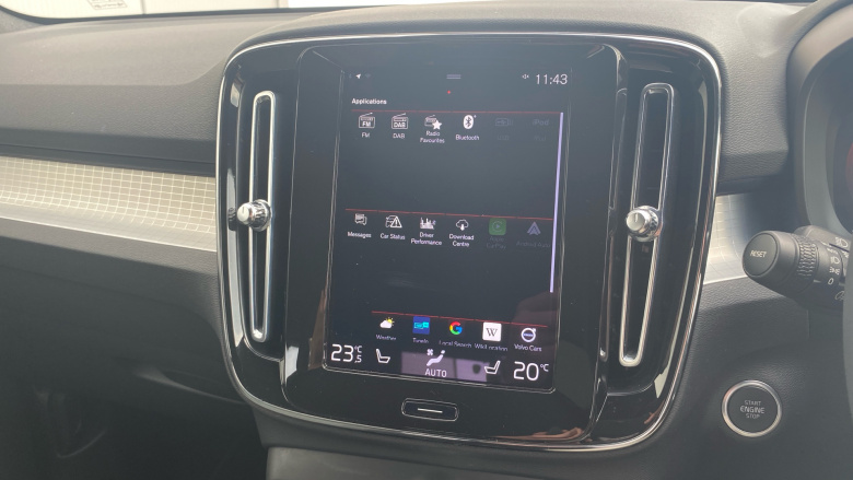 Volvo Xc40 1.5 T4 Recharge PHEV Plus Dark 5dr Auto Estate